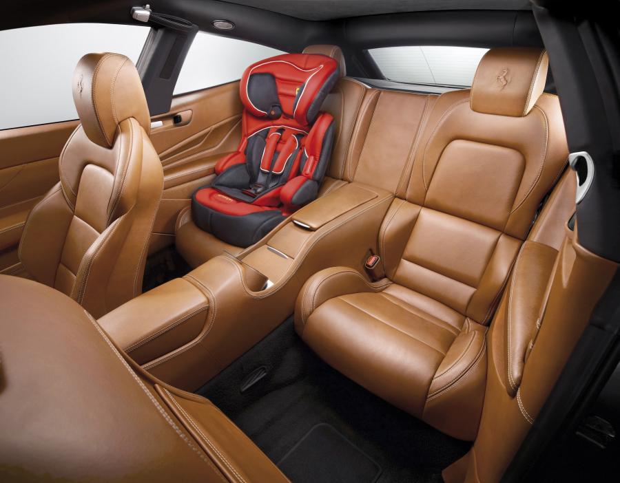  Ferrari FF 2011 года  (фото 40 из 195)